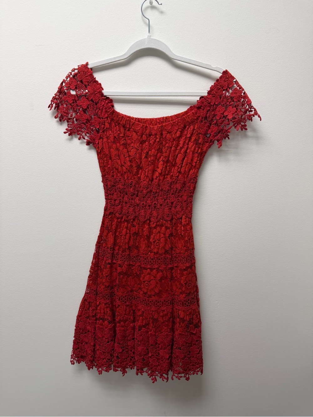 Women's Red One-Shoulder Lace Dress